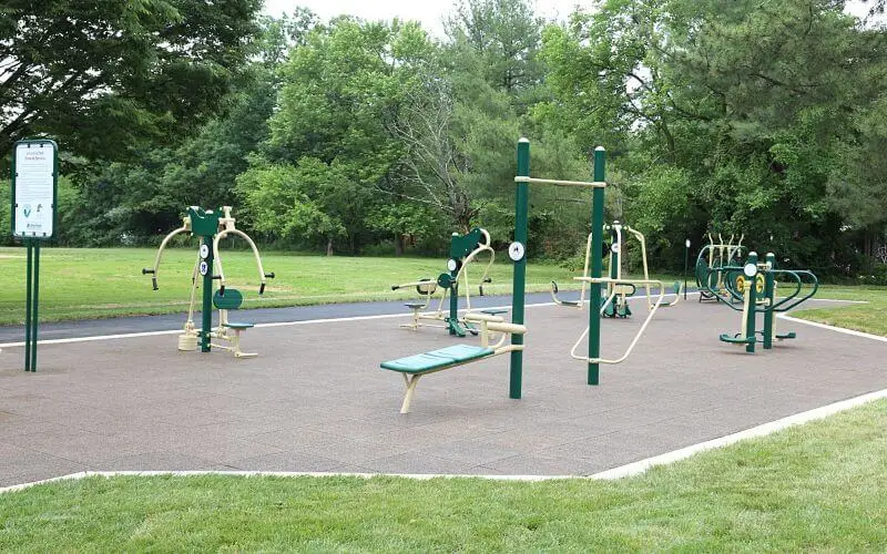 MCG  Training Community Square - Kids Outdoor Gym Equipment ulasan dan harga